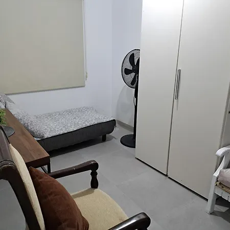 Center Apartment *