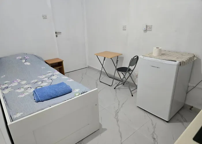 Center ليماسول